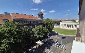 Apartman Mislav. Udoban Apartman U Centru Grada.